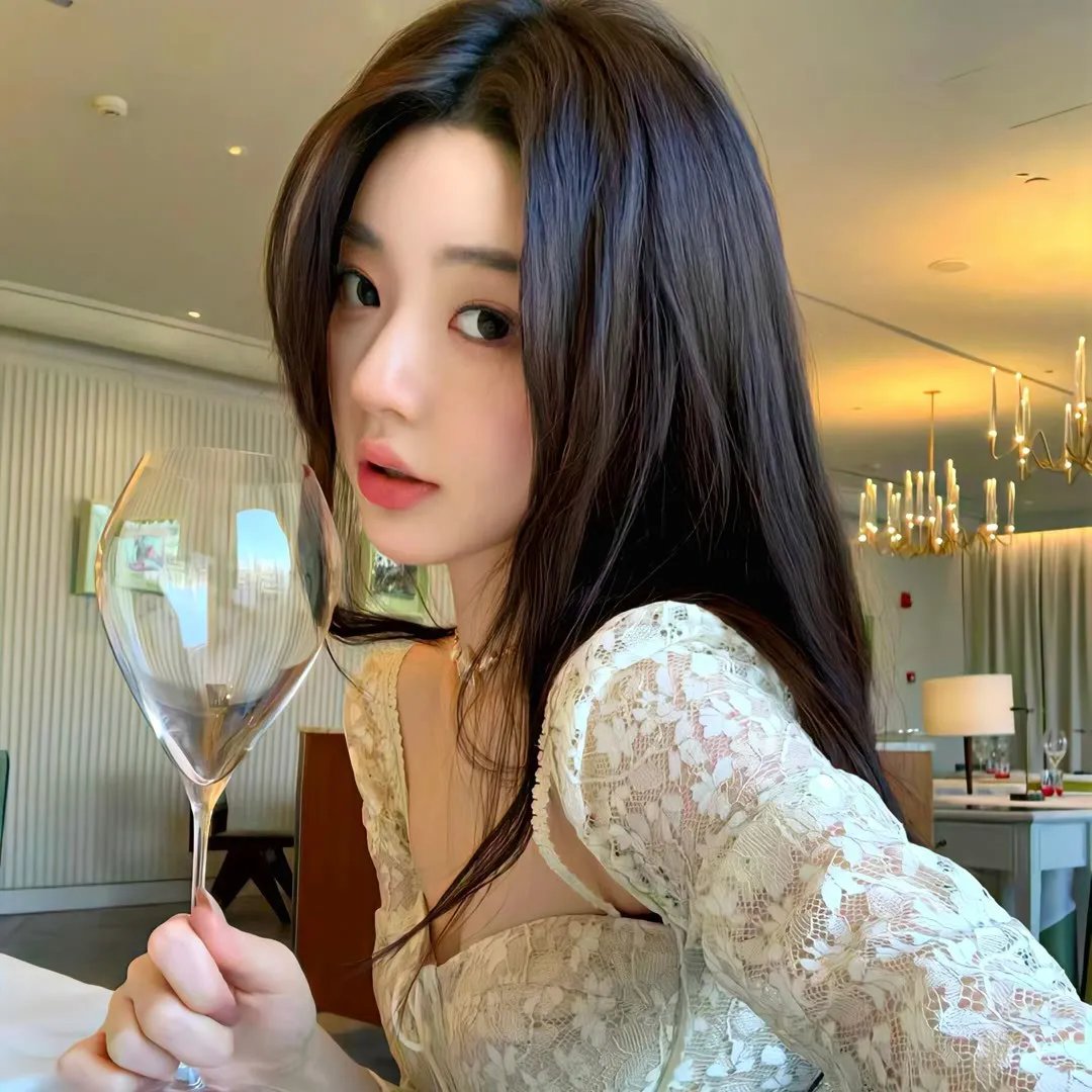 我一个小明星，搞点副业合理吧